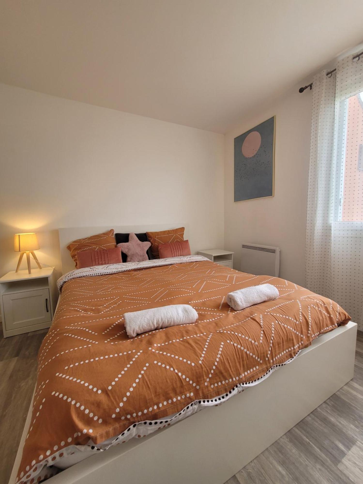 Parisian Retreat Pour 5 Personnes - 12 Min De Paris - Proche Gare Apartment Deuil-la-Barre Ngoại thất bức ảnh